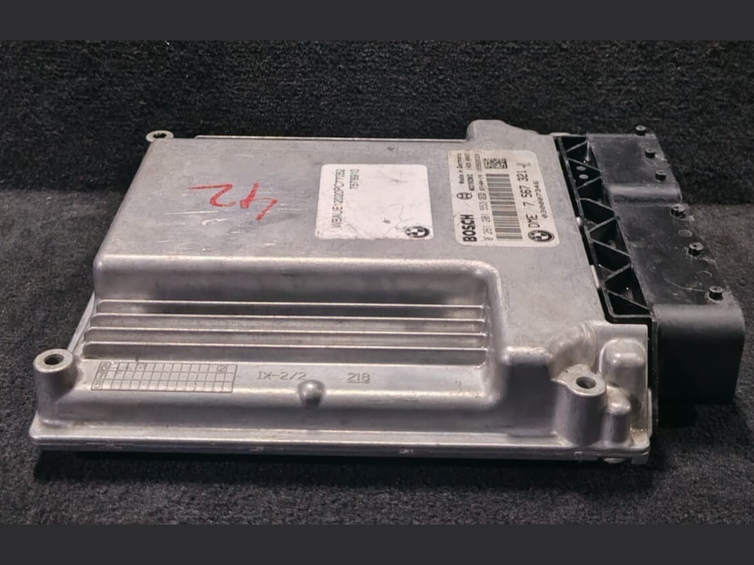 BMW 116i 316i E81 E87 E90 N45N ENGINE CONTROL UNIT ECU DME 7567321