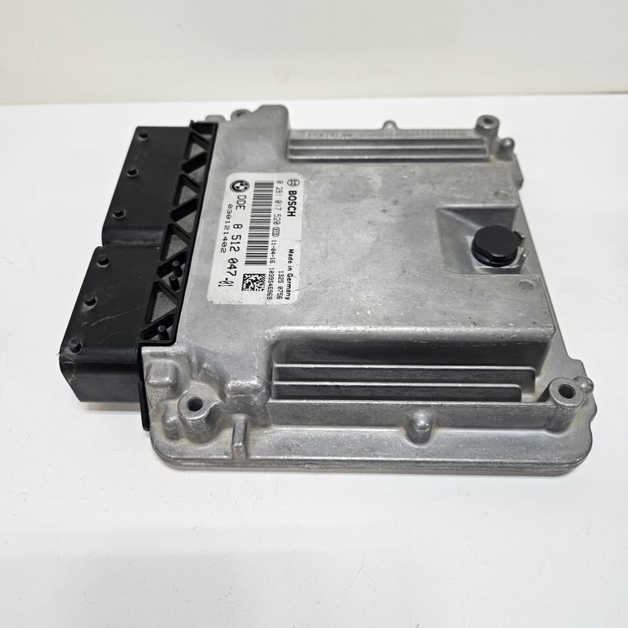 BMW 3 Series E90 320D Engine Control Unit ECU 2.0D Diesel DDE Bosch 8512047