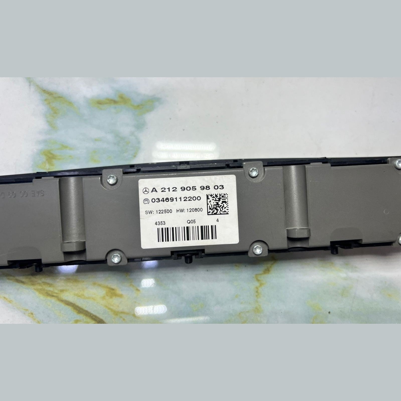 2012-2015 Mercedes-Benz E200 Button Switch Panel A2129059803 E Class W212