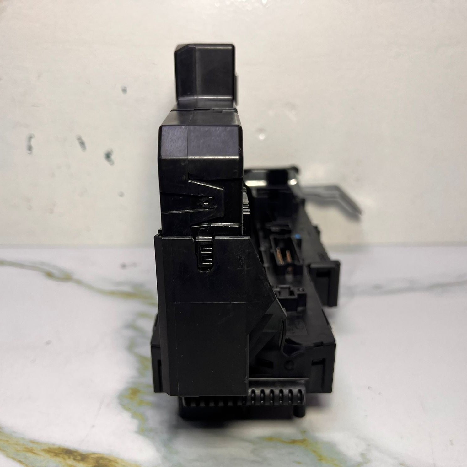Mercedes-Benz Control Unit A 212 900 06 05