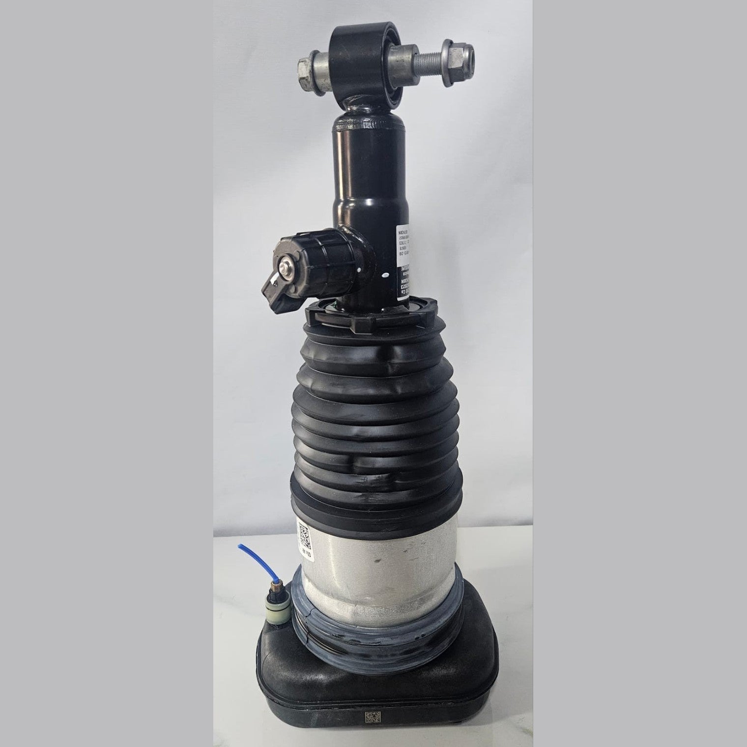 OEM BMW X5 G05 S68 REAR AIR SUSPENSION SHOCK G05 LCI RA PHEV RH 6869038 20KM 