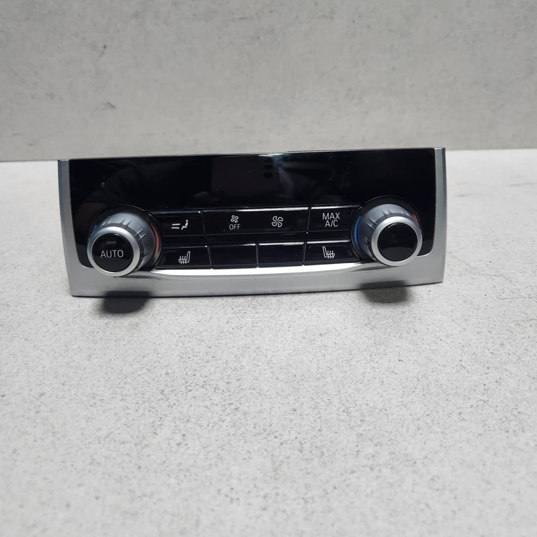 Genuine 2016-2020 BMW 740i Rear Climate Control Panel 6999385 7 Series G11 G12