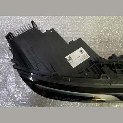 OEM 2023-2024 BMW 7 SERIES G70 RIGHT DRL DAYTIME RUNNING LIGHT LED 9450080