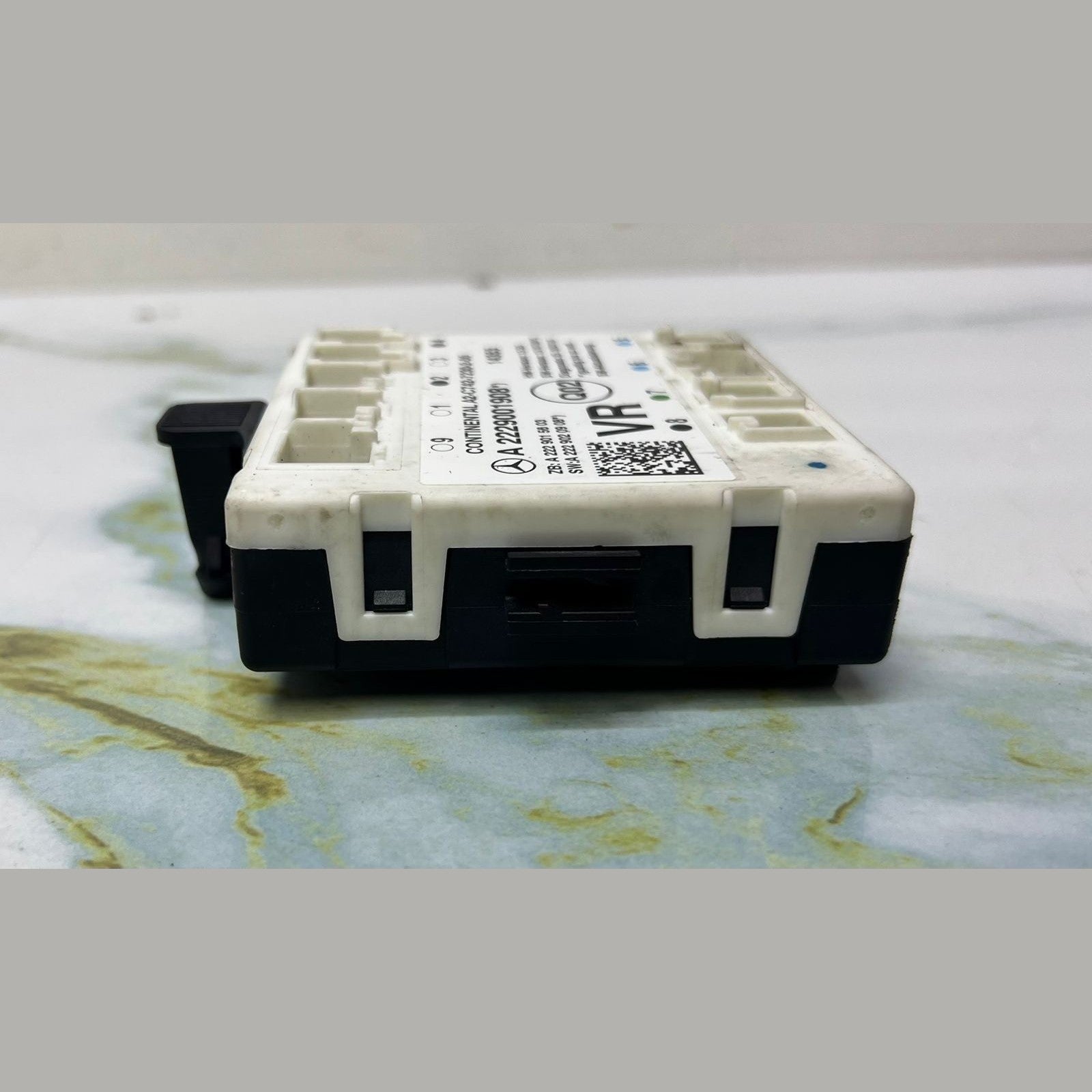 Mercedes-Benz Door Control Module A 2229001908 W222 S-Class and C-Class