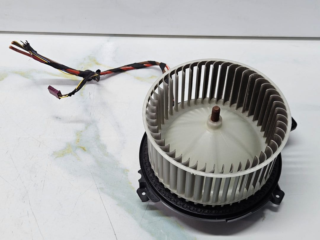 2019-2023 BMW X5 G05, X6 M, and X7 G07 Heater Blower Motor GX022003 OEM
