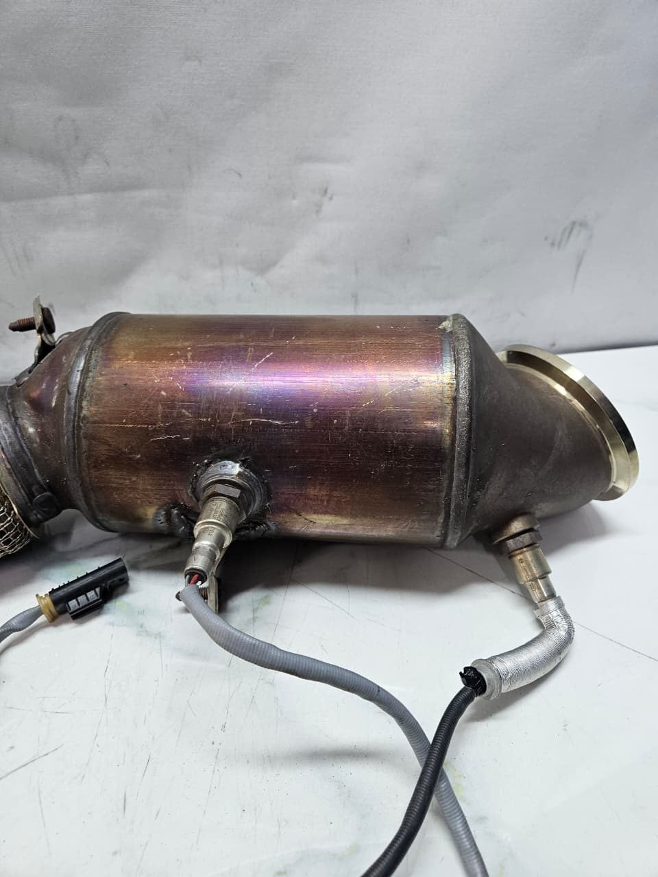 2019 BMW 330i 3 Series G20 G42 B48 Catalytic Converter 8689403 OEM