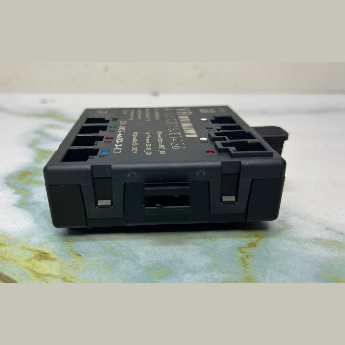 2011-2014 Mercedes-Benz C300 Front Right Door Control Module A 204 8707426 W204 