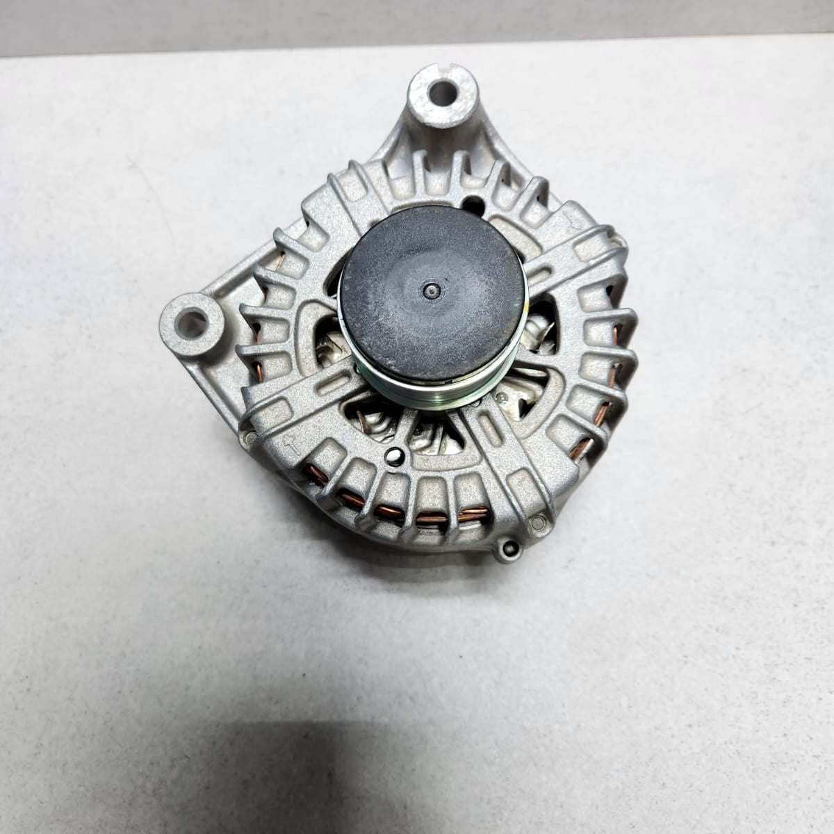 2015-2019 BMW X6 Alternator 8570675 X5 F15 and X6 F16 N57 DIESEL 