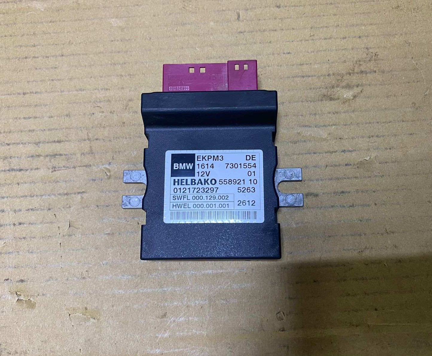 2014-2015 BMW 328d Fuel Pump Control Module 7301554 328i, 335i, 328d, and 640i G