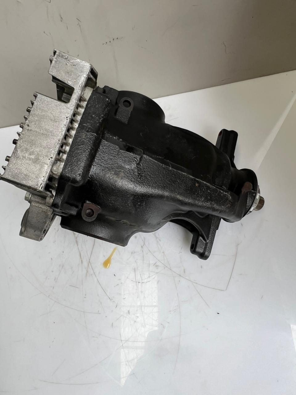 Rear Differential Carrier 2.81 OEM BMW F06 F12 F01 F02 Alpina B6 B7X 650i 760Li
