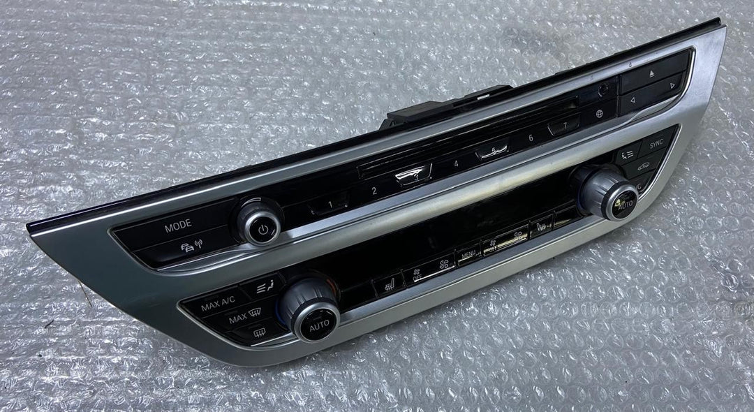 BMW 5 Series G30 Climate Media Control Unit (OEM, 6834435)