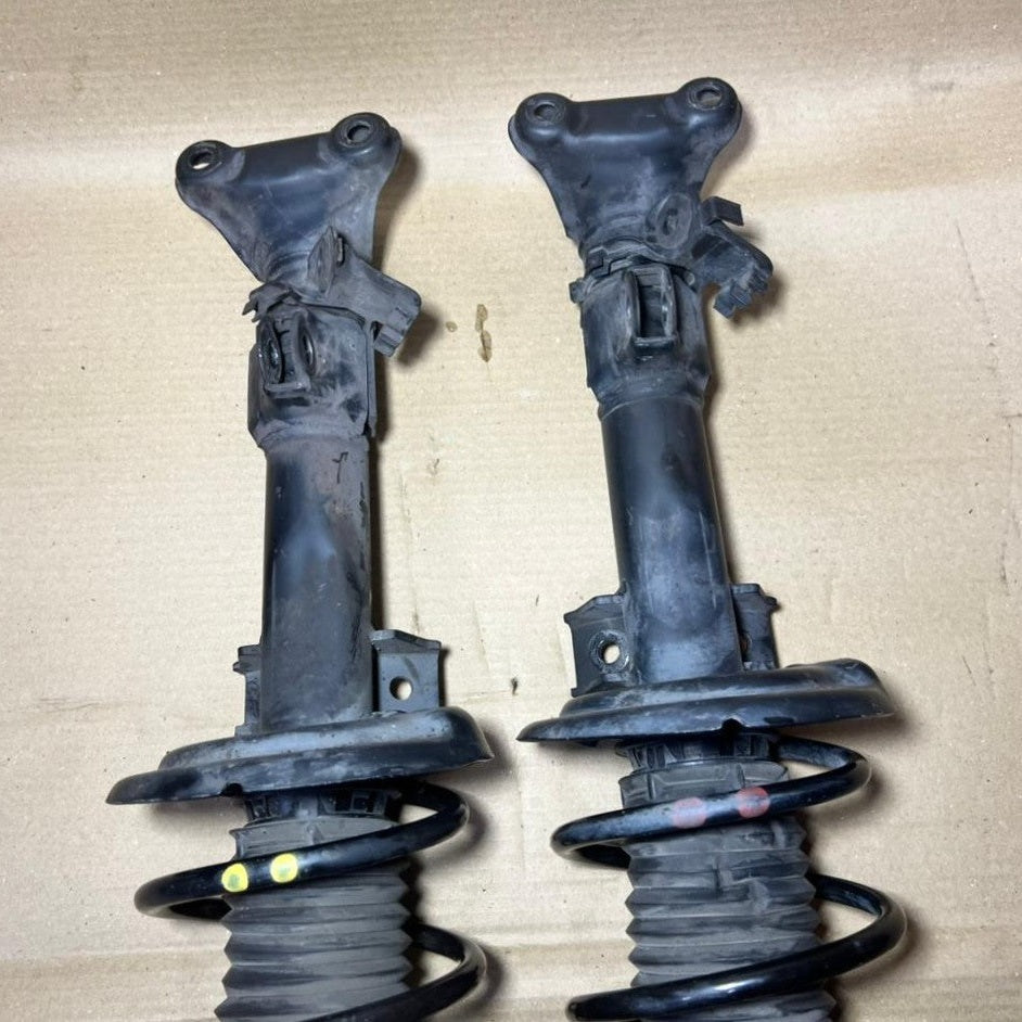 2008-2012 Mercedes Benz W204 C-Class Front Shock Strut Left & Right Set Absorber