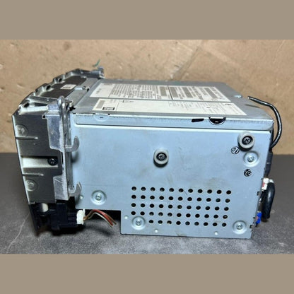 08–10 Mercedes-Benz W204 C-Class Radio Audio Head Unit CD Player A204 9061002