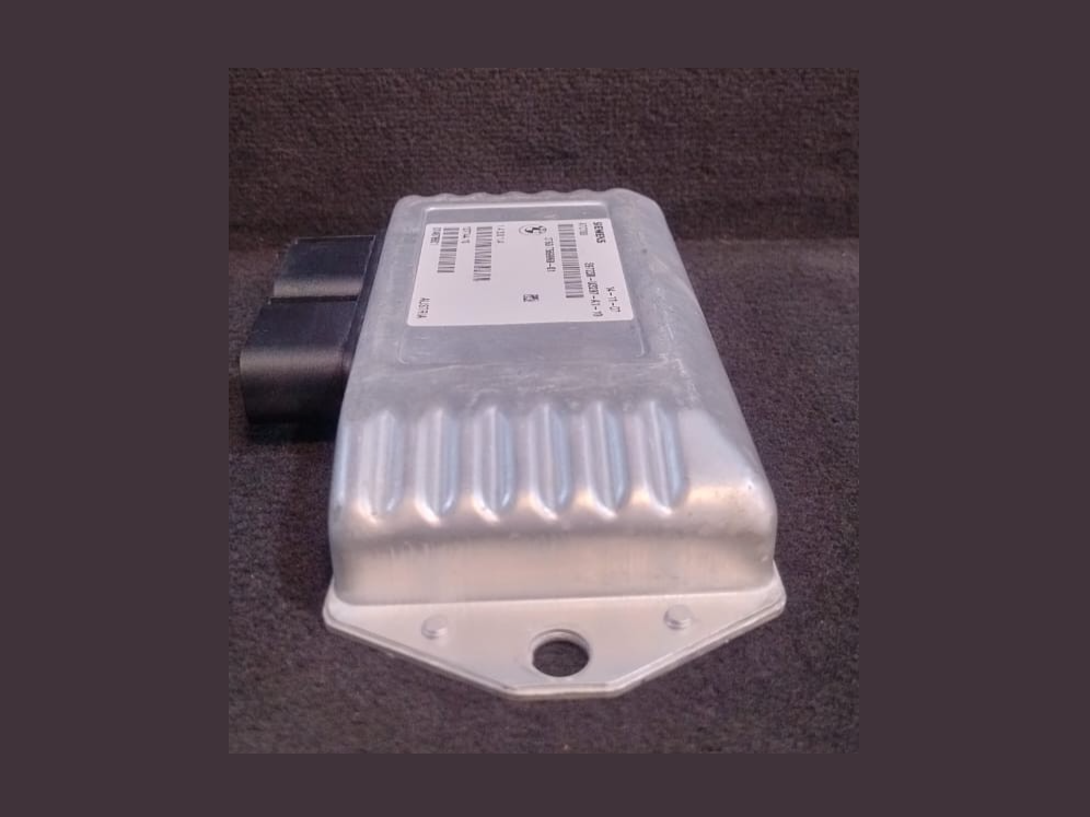 BMW X5 E70 X6 E71 TRANSFER CASE CONTROL MODULE P/N 7569969‑01