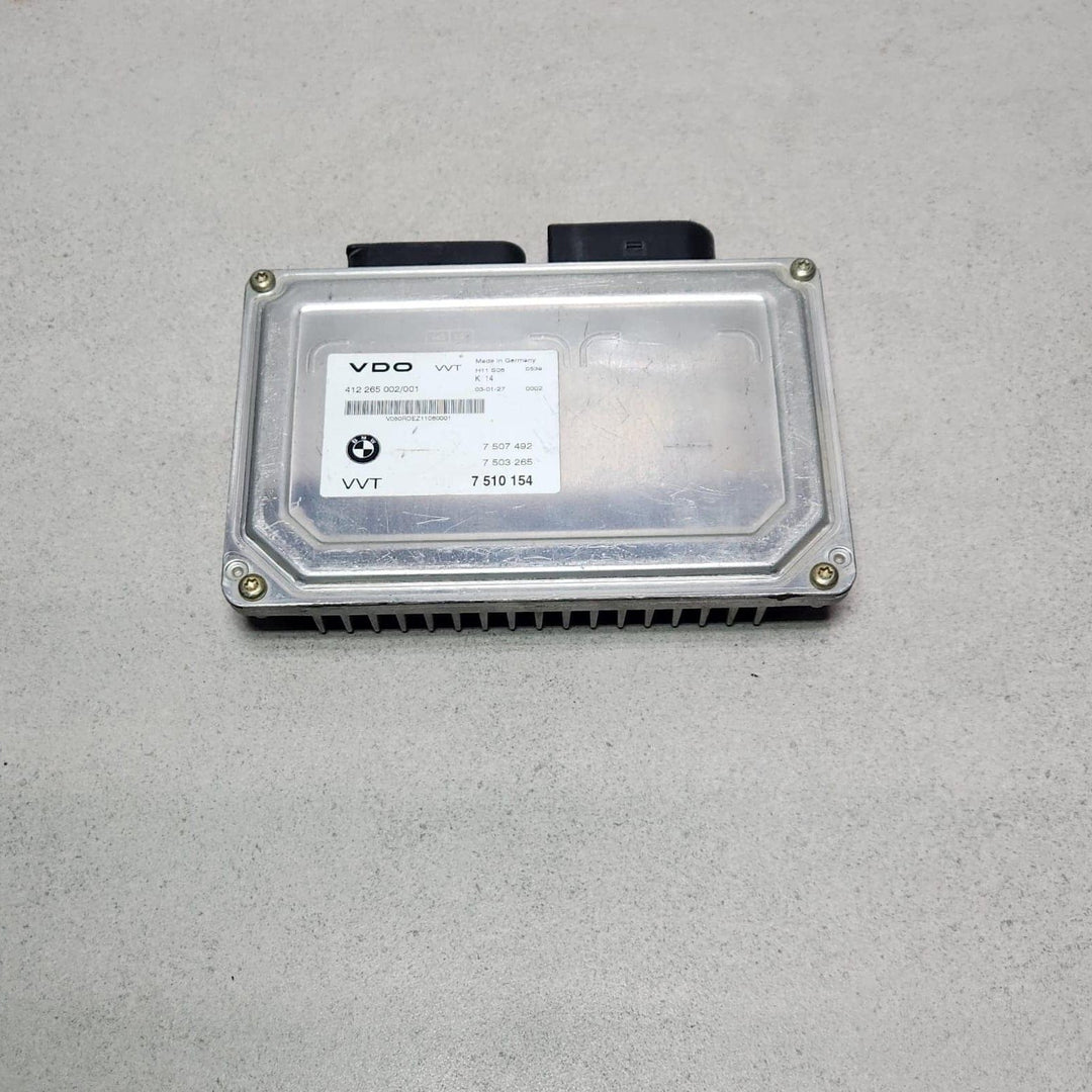 2002-2005 BMW 745i Valvetronic Control Module 7510154 745i 750i and X5