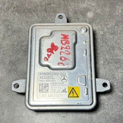 Mercedes Benz W166 Xenon Light Headlight Control Module Unit A166 9002800 OEM