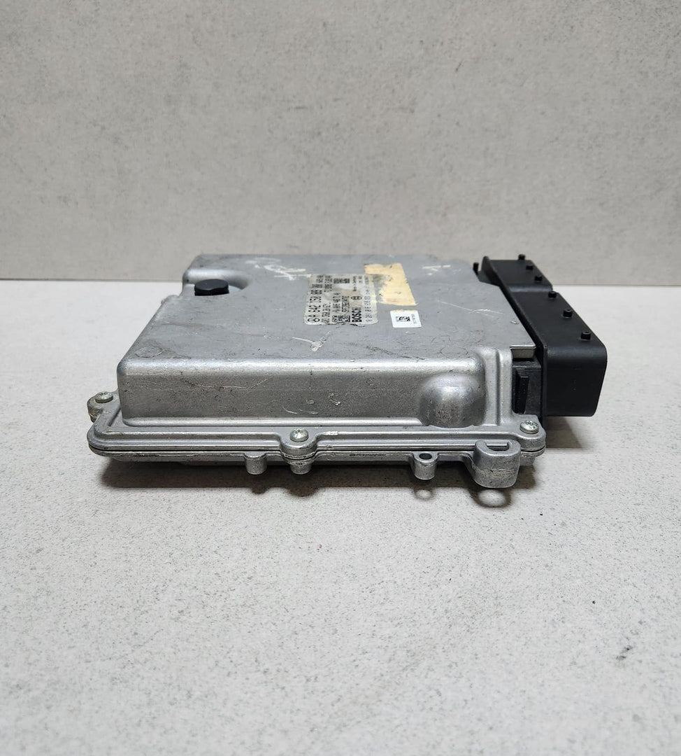 2010-2016 Mercedes-Benz E300 Engine Control Unit A6421508900