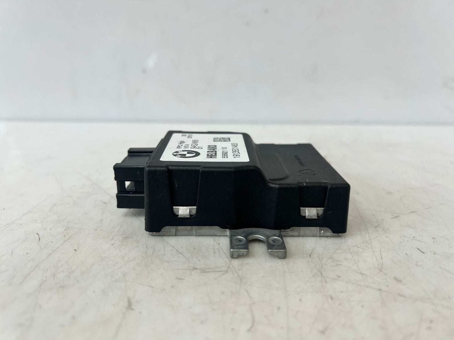 2017-2019 BMW G20 X5 3' 6' 7' M760Li xDrive Fuel Pump Control Module 9452468 OEM