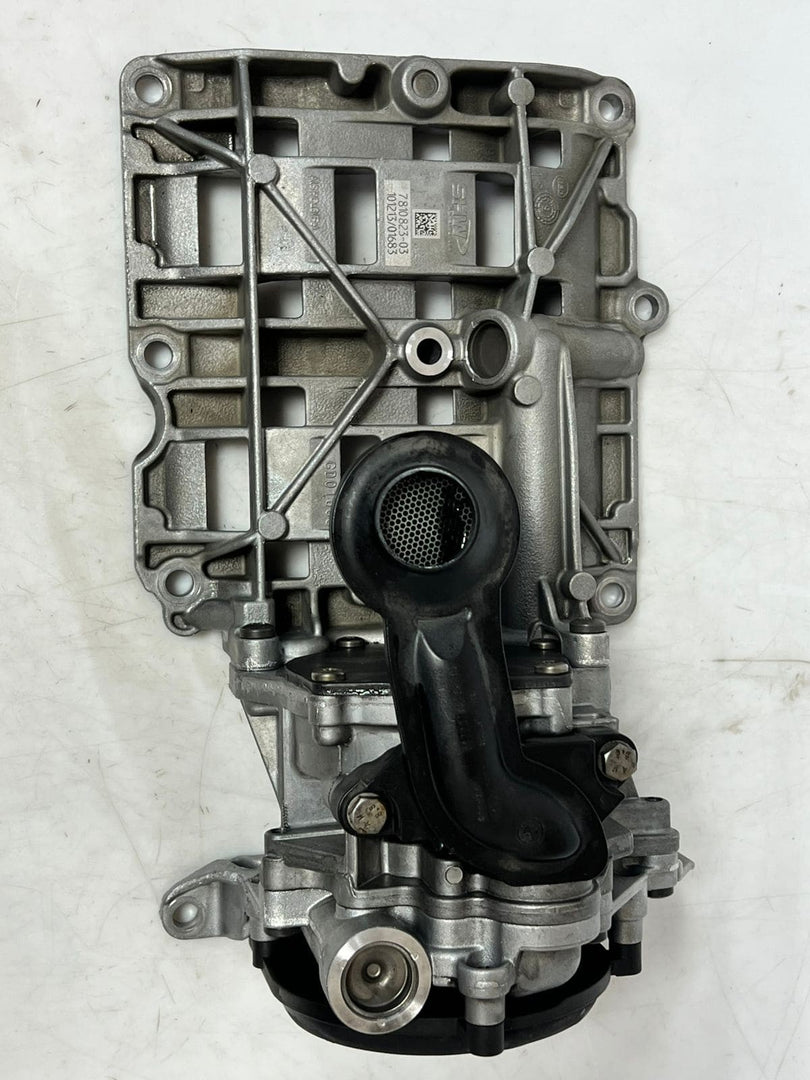 2014-2018 BMW 328d F10 F11 F20 F21 F22 F30 F31 F34 E90 xDrive Oil Pump 7810823
