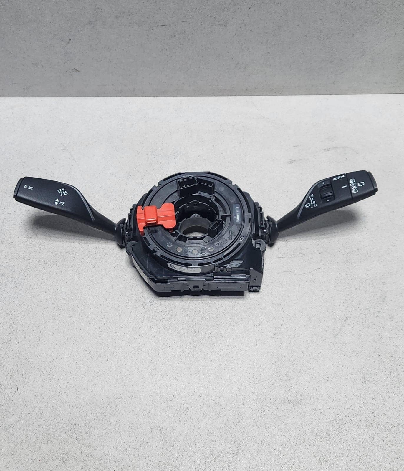 Genuine 2015-2020 BMW X1 Indicator Wiper Stalk Switch 6827370 X5 F15 F85 X1 X2