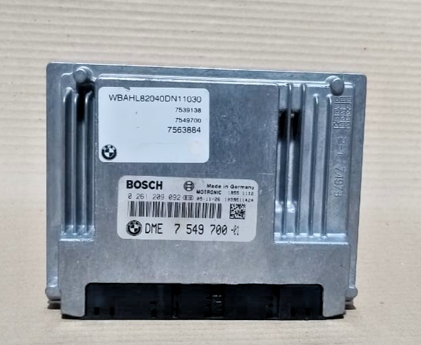 BMW E60 E61 E63 E64 E65 E66 5 6 7 series 5.0i N62 ENGINE DME CONTROL ECU 7549700