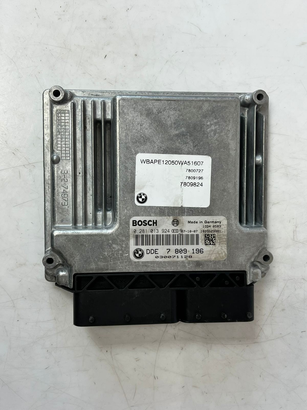 2004-2011 BMW X3 E83 Engine Control Unit ECU SET DDE+EWS+1KEY 7809196 OEM