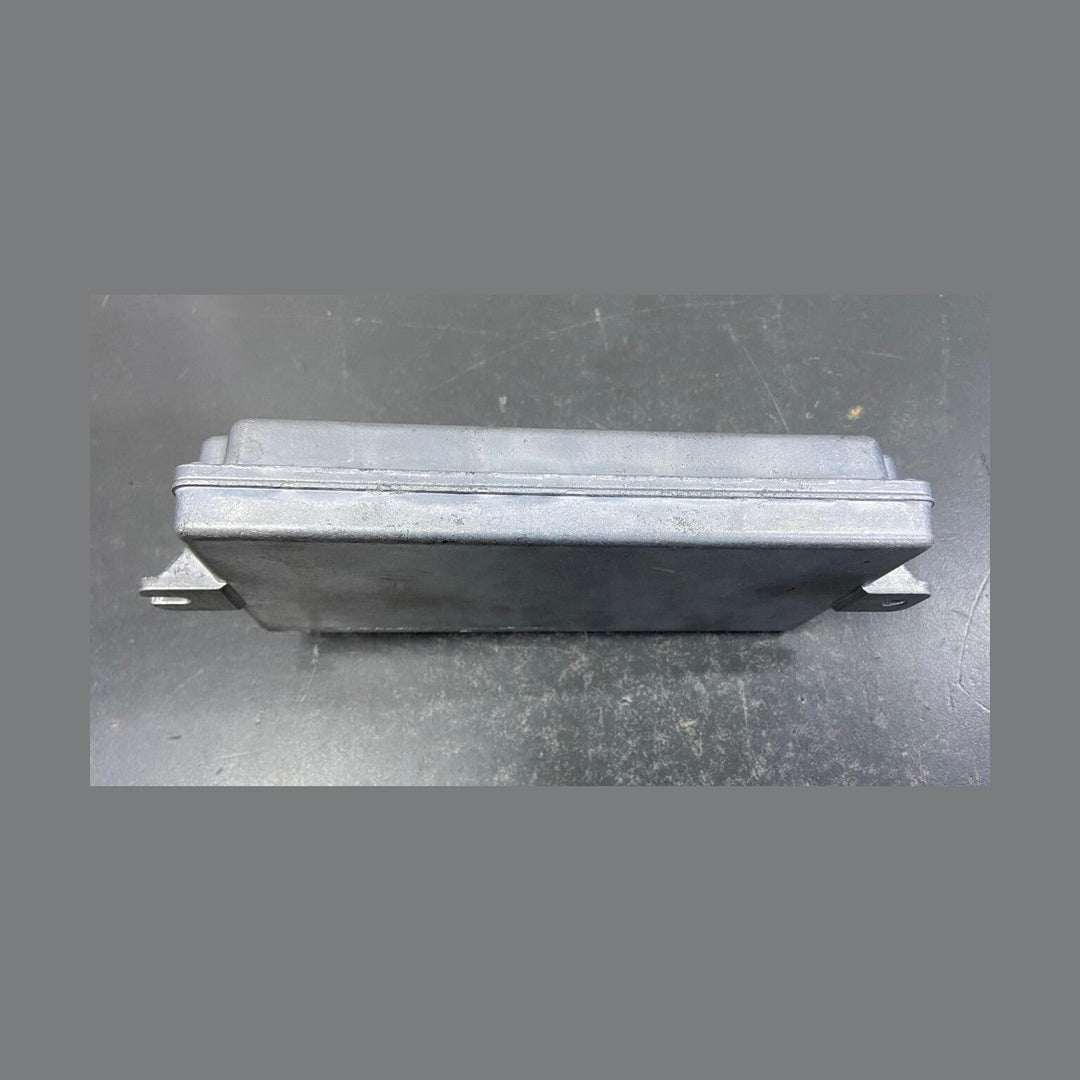 OEM BMW F30 F32 F10  Side View Back up Camera Control Module 9084790