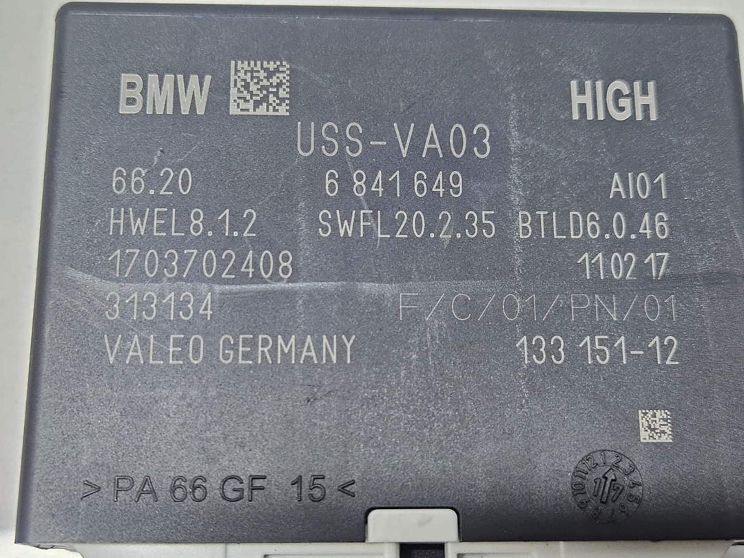 2017-2019 BMW 530i G30 G31 G11 G12 Park Assistant Control Module 6841649 OEM