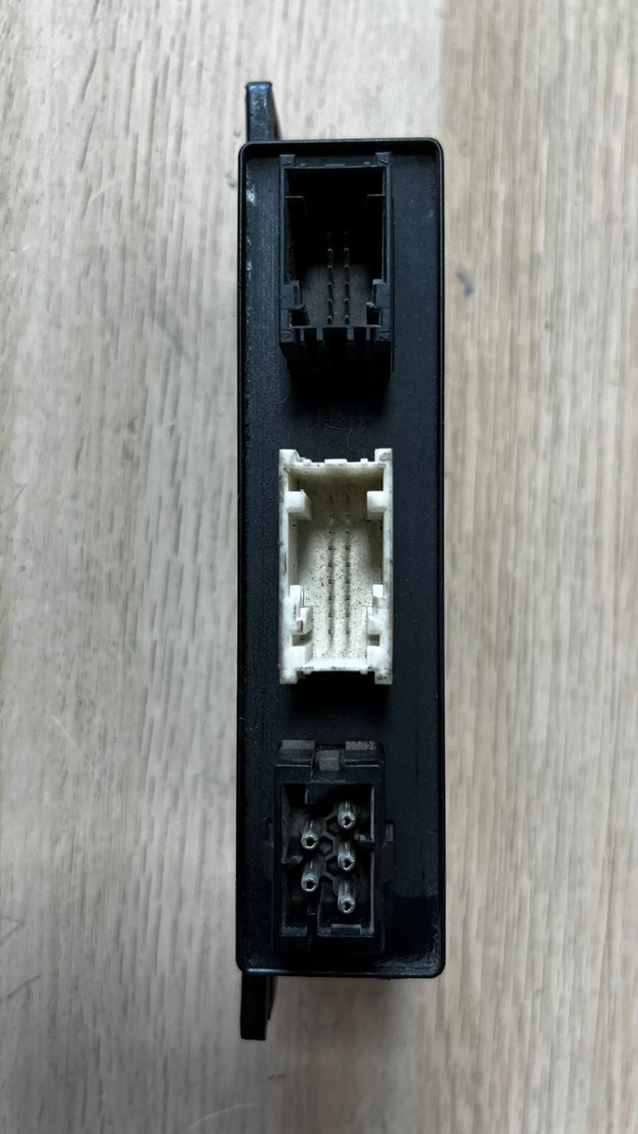 1999-2000 BMW 528i Door Control Module 8377601  5' E39 540i 