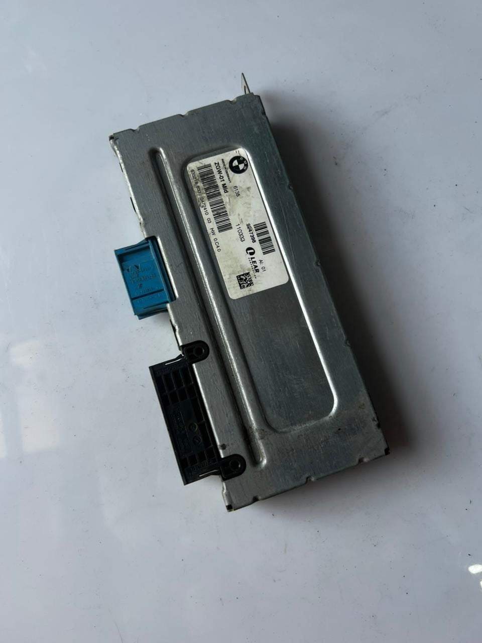 2011 BMW 535i Central Gateway Control Module 9247398 F10 F11 5 Series and F Seri