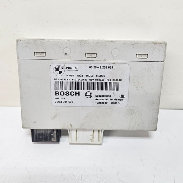2008 BMW E90, E91, E92, E93 M3 335xi Parking Distance Control Module 9252639