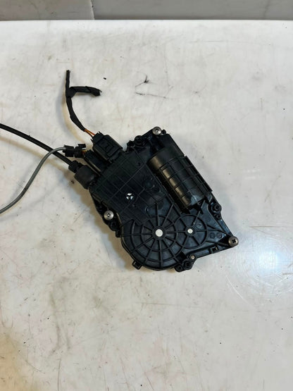 BMW 5' F07 Gran Turismo Door Lock Complete Front Right Auto Soft Close 7148476