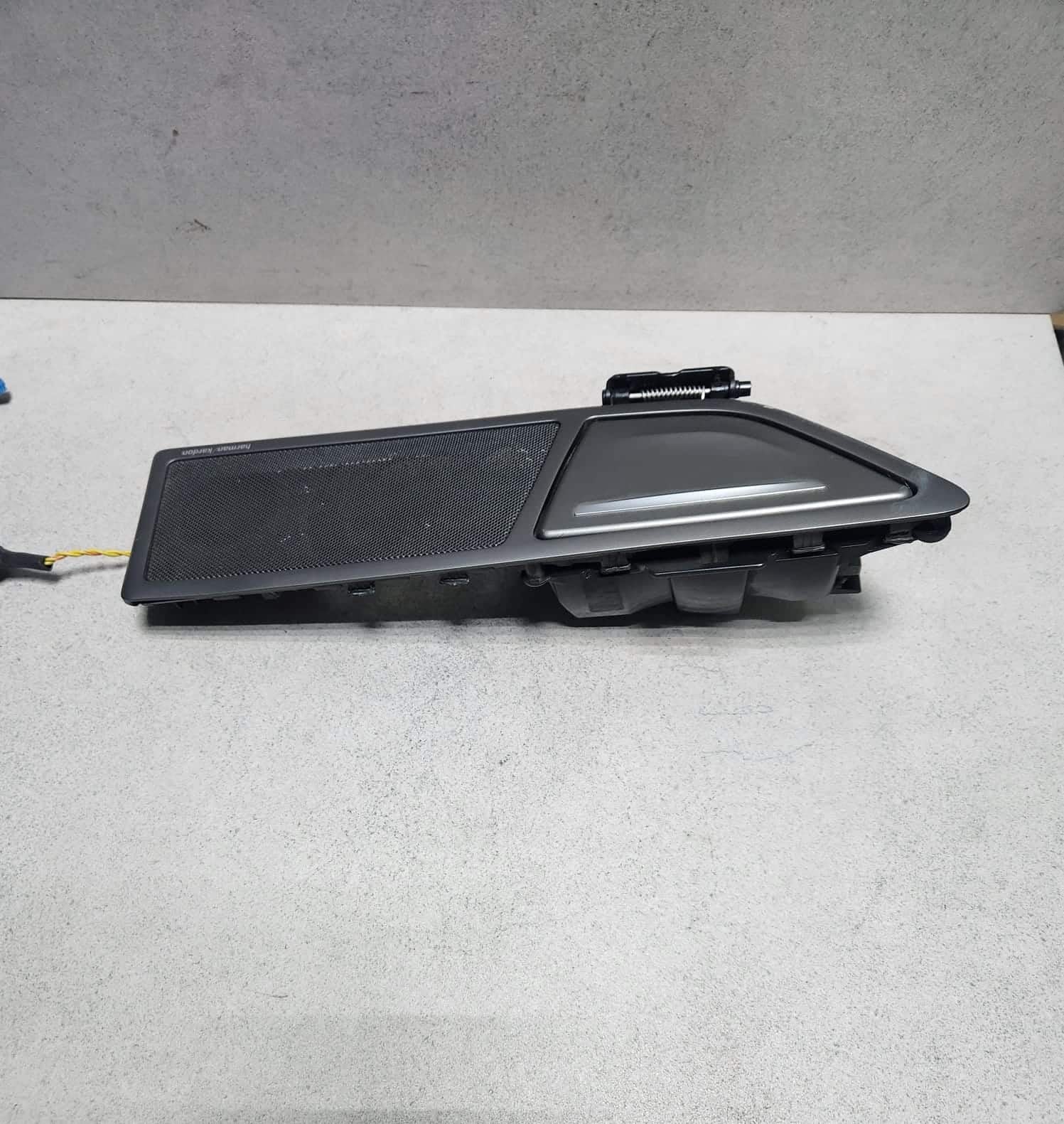 2015-2019 BMW 740i Speaker Trim Cover 7398879 7 Series G11 G12