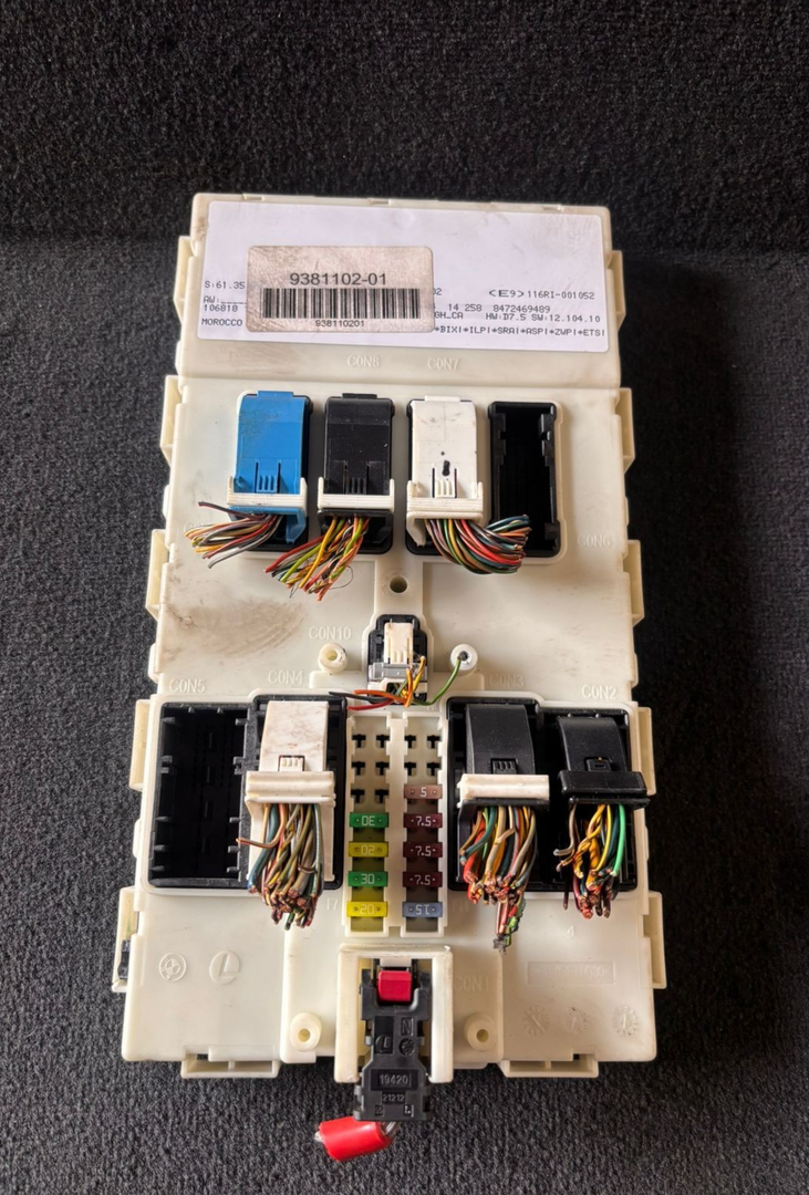 BMW 1 F20 PRE LCI 118i  N13B16A  ENGINE CONTROL UNIT ECU KEY LOCK SET - 8610484