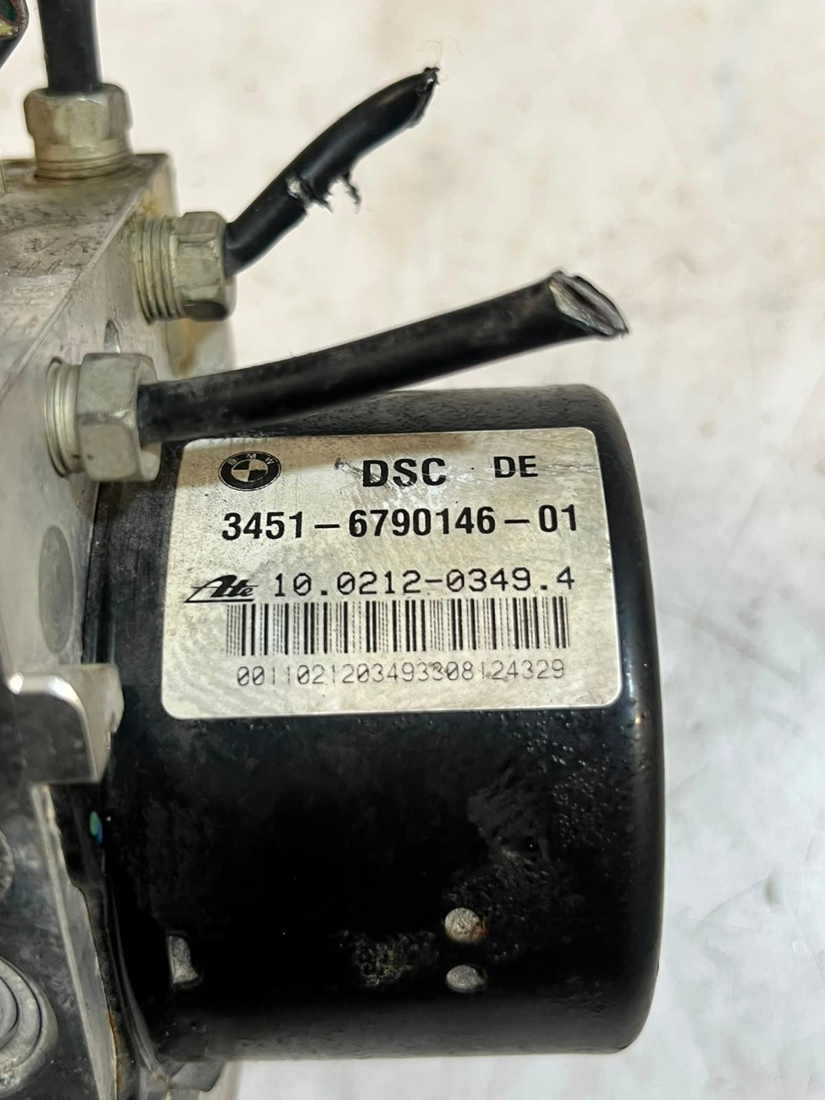 2009-2013 BMW E90 E92 E93 E91 128i ABS Pump and Control Unit 6790146 OEM