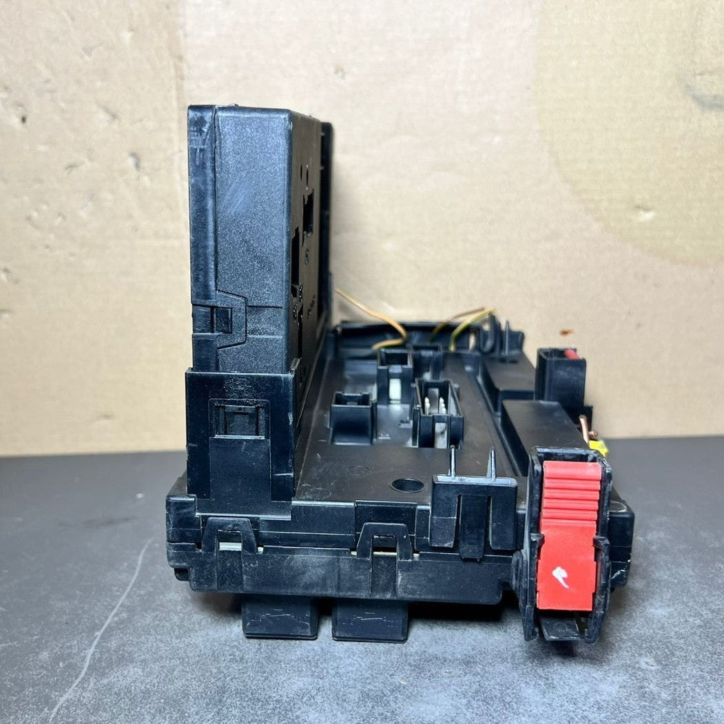 Mercedes Benz W221 Rear Sam Fuse Box Relay Control A221 9006902  A221 9003602