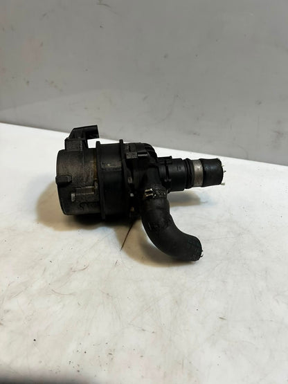 BMW 5 7 Series F10 F11 F01 F02 N55 N63 Electric Auxiliary Coolant Pump 7587374