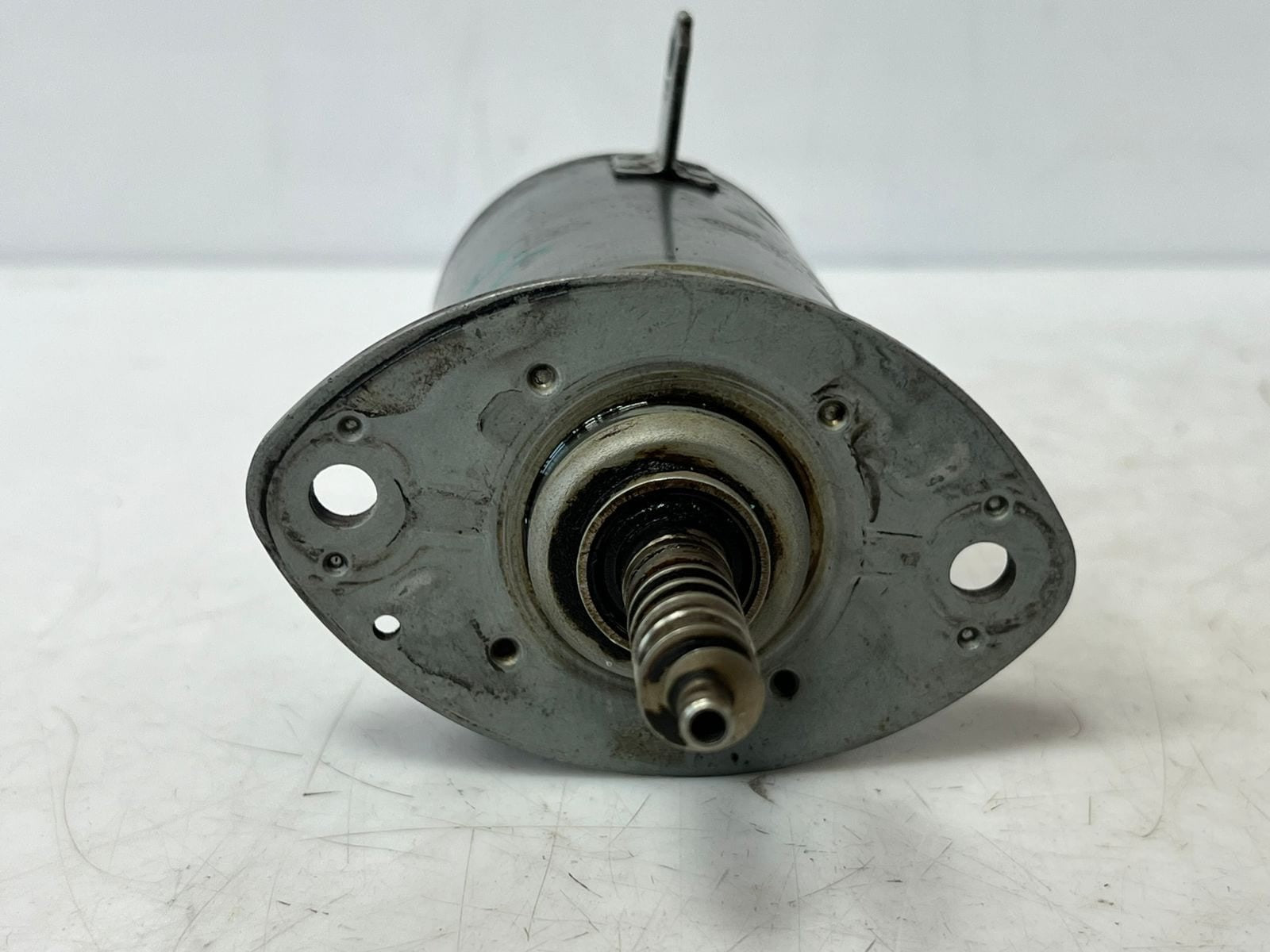 2004-2005 BMW 645Ci E81 E82 E87 E88 Valvetronic Eccentric Shaft Actuator 7548388
