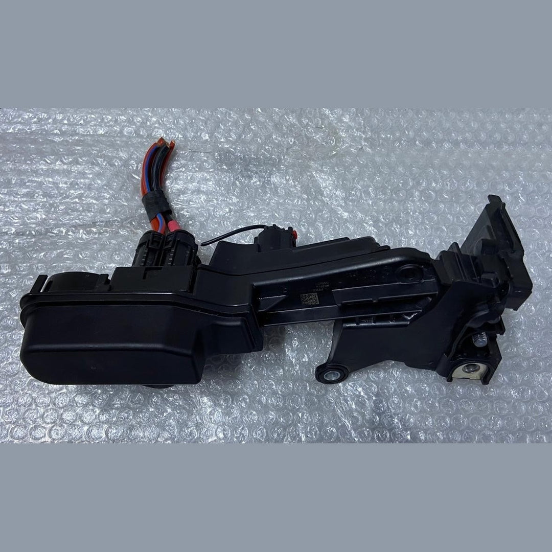 OEM BMW 3 SERIES G20 POWER DISTRIBUTION CONTROL MODULE ECU 6842524