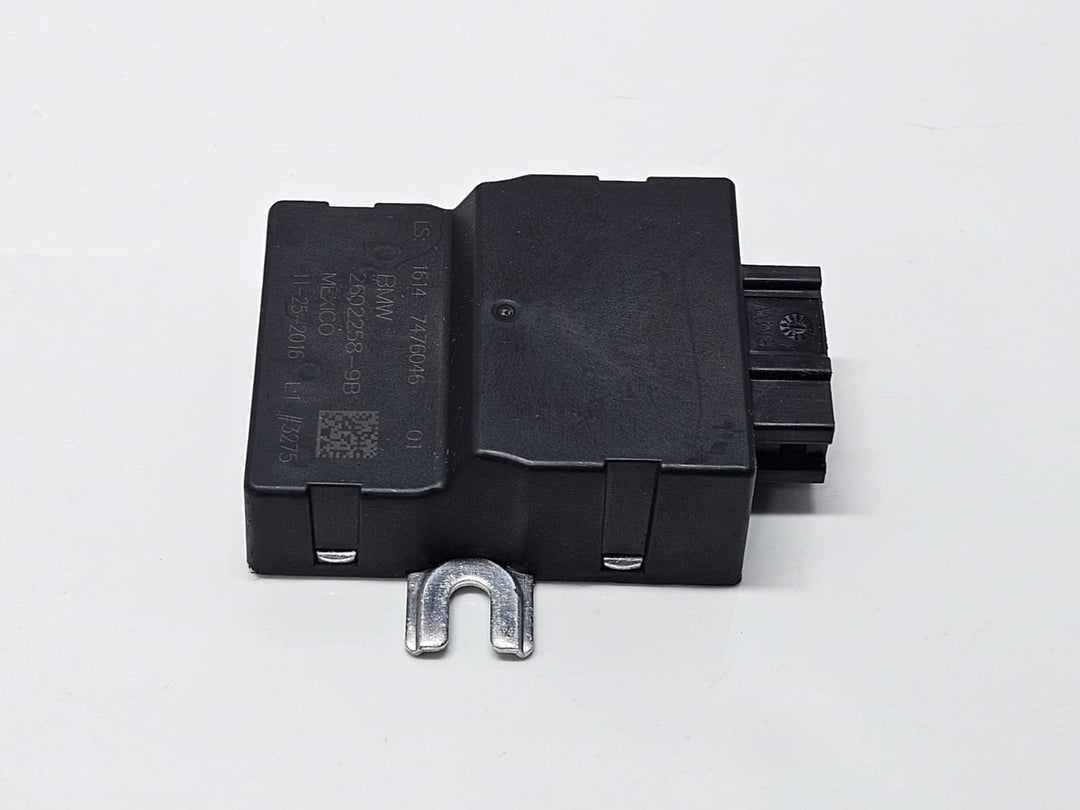 7476046-2017 BMW X1 F48 Fuel Injection Pump Control Unit OEM