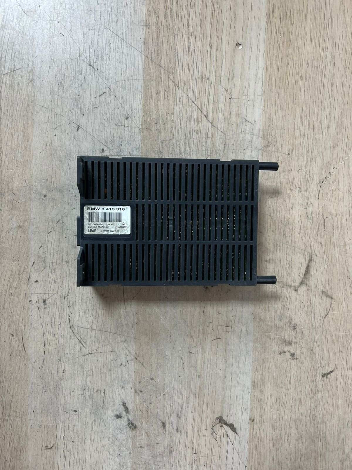 BMW X3 series E83 HEADLAMP LIGHTING LIGHT CONTROL MODULE LCM LM MAN LWR 3413318