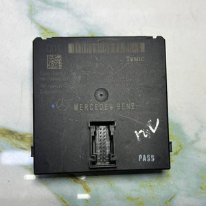 2007-2014 Mercedes S550 Central Gateway Control Module A2215407045 W221 S-Class