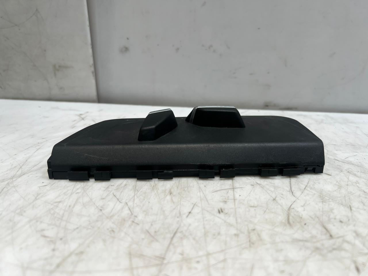2015 BMW 5' X5 F15 FRONT Left Seat Control Switch 9273397 OEM