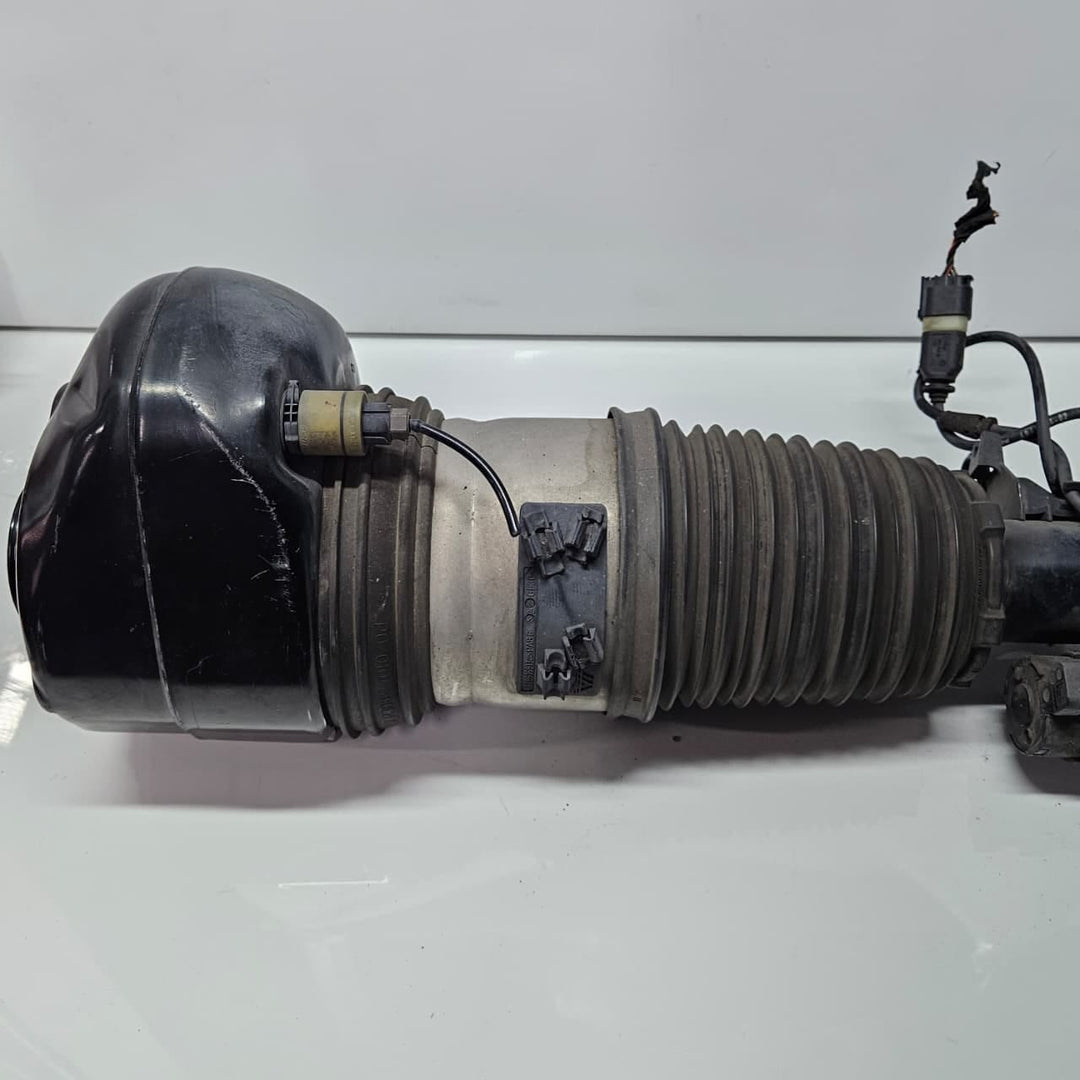 7915970-BMW 7 Series G11 G12 750 740 Air Spring Strut Front Right OEM