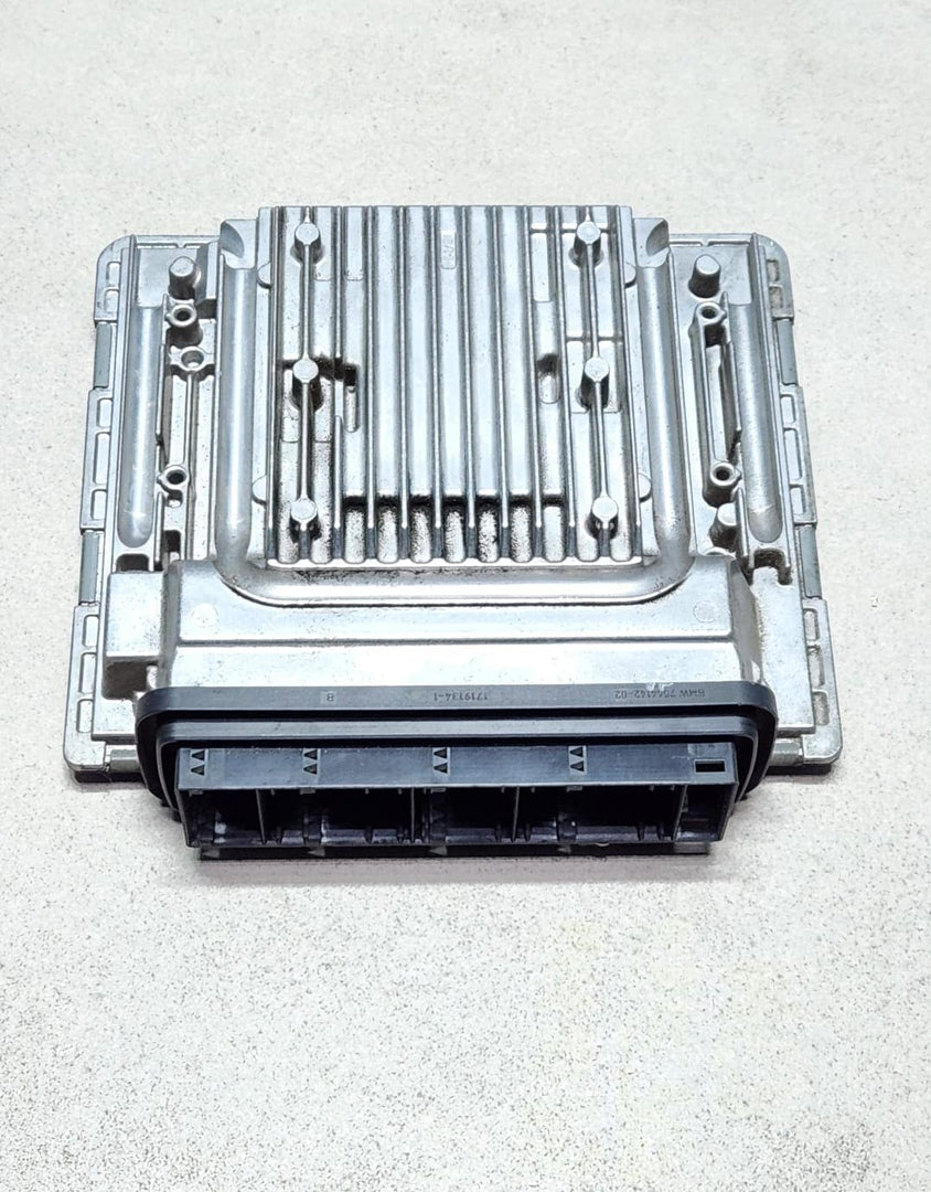  2011-2013 BMW 750Li 4.4 N63 Engine Control Unit 7600090 7 Series and 3 Series 