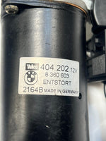 Load image into Gallery viewer, BMW M5 525i 528i 530i 540i E39 Windshield Wiper Motor With Linkage 8360603 OEM
