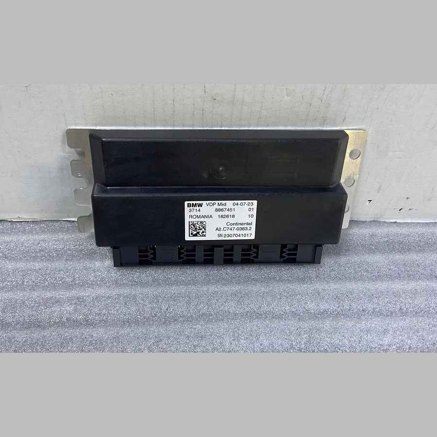 OEM BMW X5 G05 ACTIVE SUSPENSION COMPUTER CONTROL MODULE 8867451