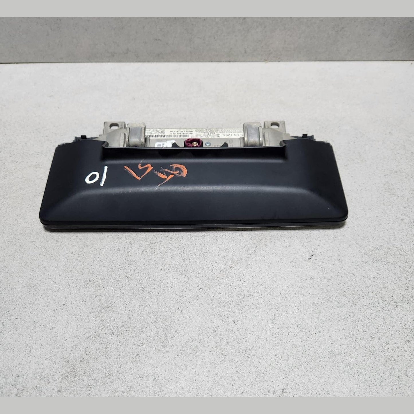 2016-2019 BMW X1 Central Information Display Screen 9387451 X1 F48