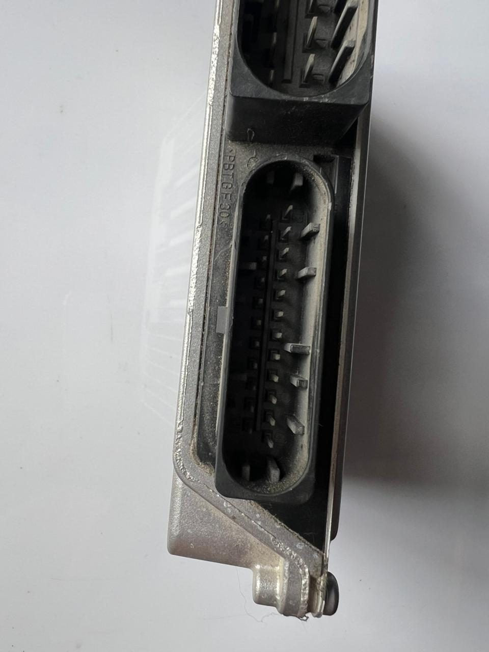 BMW Valvetronic Control Module 7575654 E60, E61, E63, E64, E65, E66, and E70 X5
