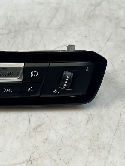 BMW 3 Series G20 G21 G22 G23 i4 M3 Light Switch With Led Fog Lights 9461142 OEM